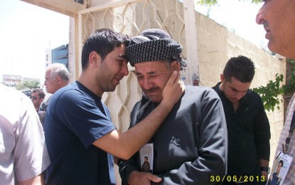 ئەو ڕۆژەی ( فەرەج ) گریا لەیادی مەرگی تەهاکەریمی