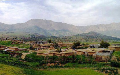 لەو نەهامەتیەدا كچێكی بوو ناویان نا ( دەشتی) چونكە كچەكەی لە دەشت لەدایكبوو.