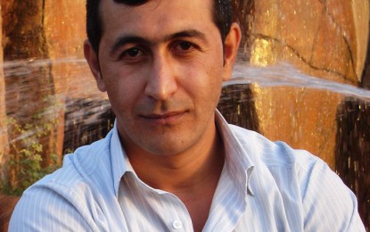 ٢٥ساڵه‌ نه‌توانراوە ئه‌م وێنايه‌ ڕاست بكرێته‌وه‌ !                قسه‌يه‌ك له‌ باره‌ى ستايشى سه‌دام له‌ لايه‌ن به‌كارهێنه‌رانى فه‌يسبووكه‌وه‌.. ئەرسەلان ڕەحمان