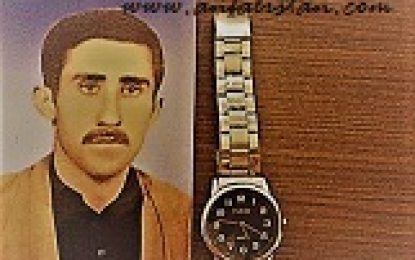 یەکەم گۆرکە لەهەڵەبجە هەڵدرایەوە  پەیکەرە ئێسکی گەنجێک بوو، کاتژمێرەکەی دەستی هەرئیشی دەکرد.  عومەرمحەمەد